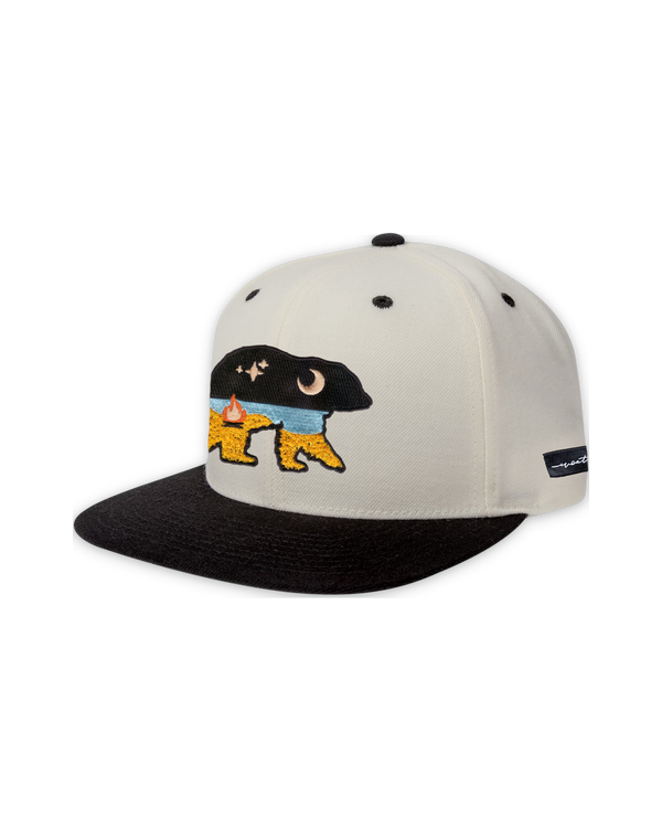 at-the-fire-flat-bill-white-black — float