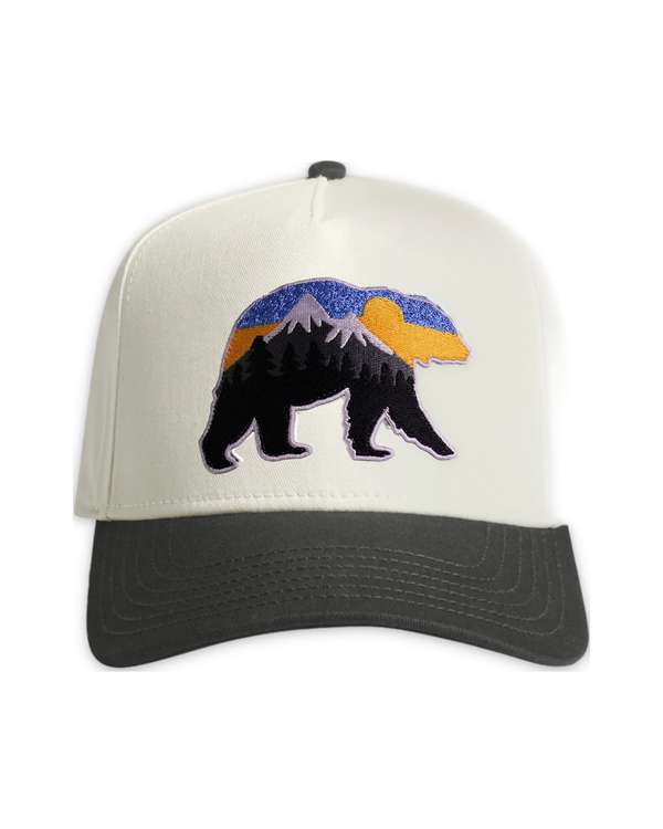 at-the-mountains-two-tone — float
