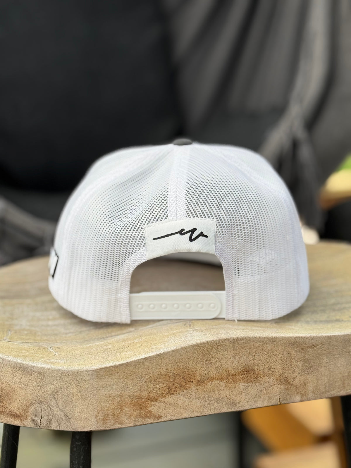 Charcoal / White Sketchy W Trucker